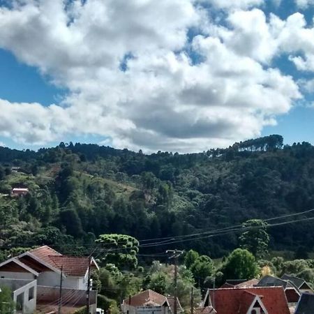 Pousada Das Rosas Campos do Jordão Exteriör bild
